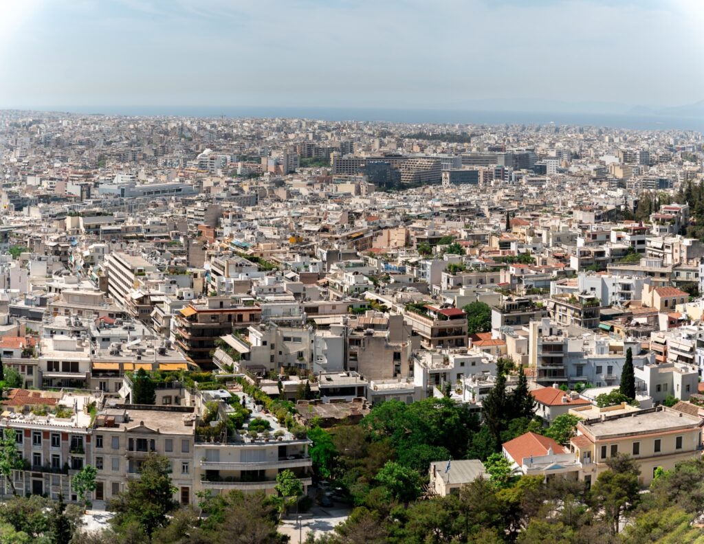 ΤτΕ: Η αγορά κατοικίας ωριμάζει καθώς η άνοδος των τιμών επιβραδύνεται